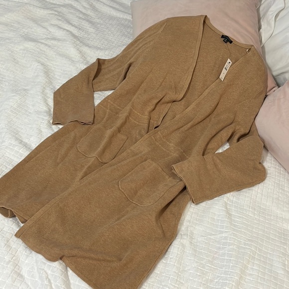 Camel colored cardigan with POCKETS 